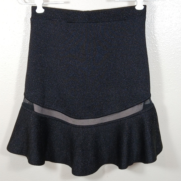 Alice + Olivia Black Metallic Mesh Ruffle mini Skirt size small - Picture 3 of 11